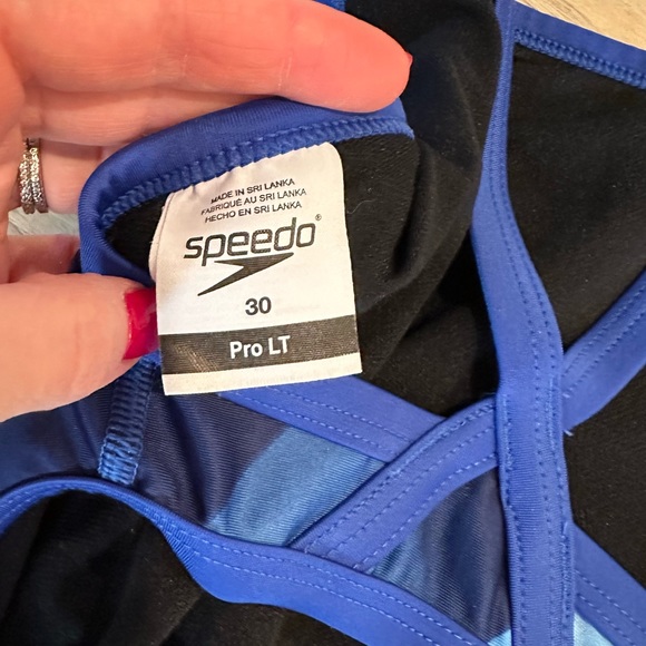 Womens/Girl Speedo Swimsuit - Picture 3 of 5
